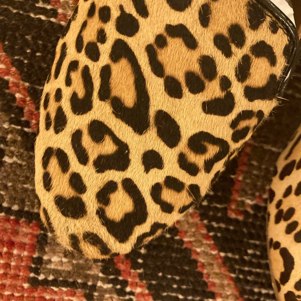 J Crew Factory Leopard Print Calf Hair Leather Flats Loafers Womens 8 Animal - Picture 3 of 9